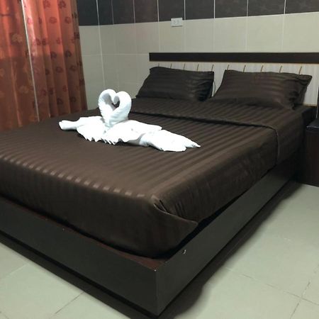 D5 Hotel สาขา มาบโป่ง Chonburi Exterior foto