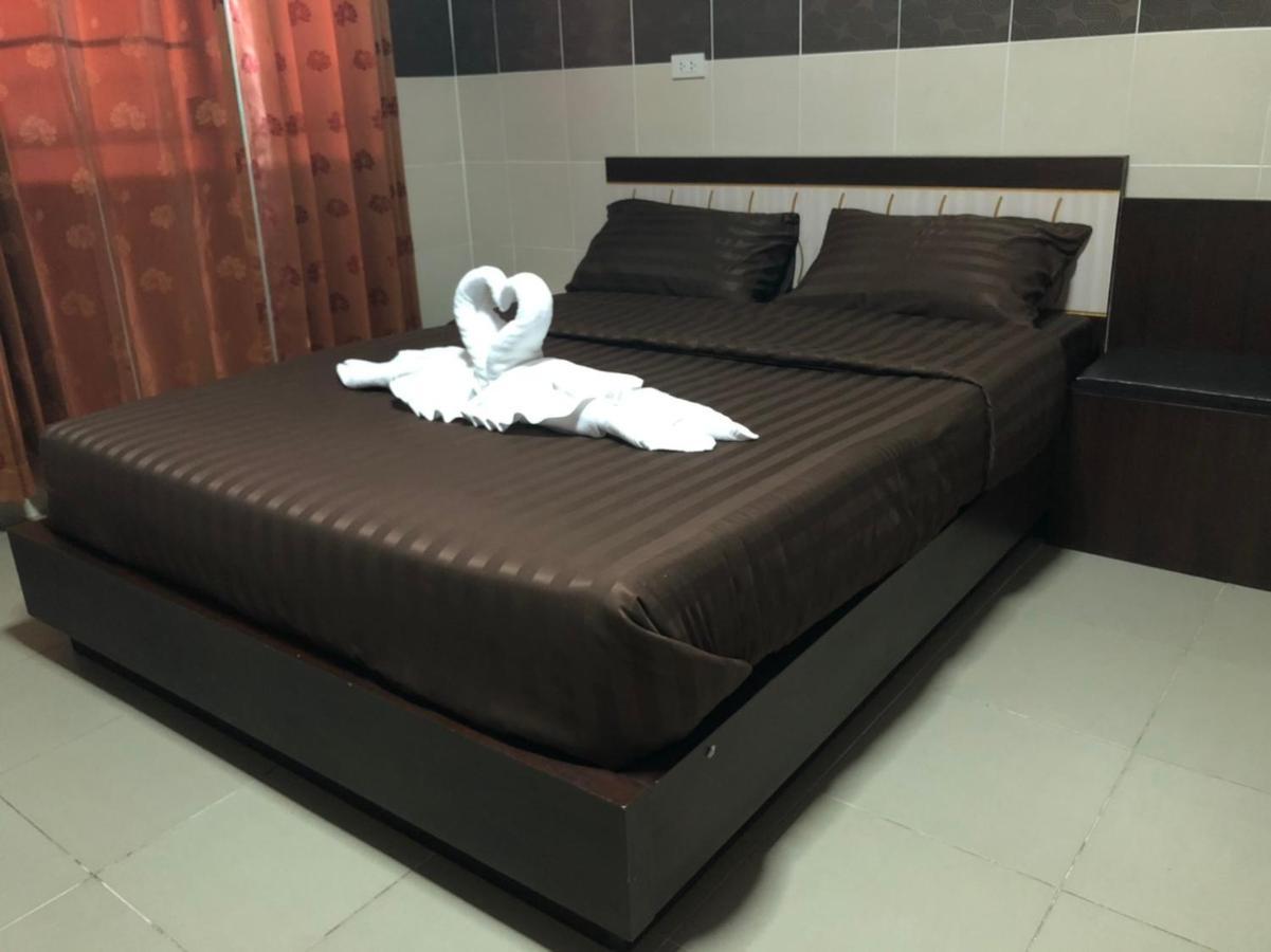 D5 Hotel สาขา มาบโป่ง Chonburi Exterior foto