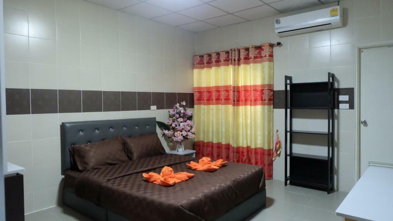 D5 Hotel สาขา มาบโป่ง Chonburi Exterior foto